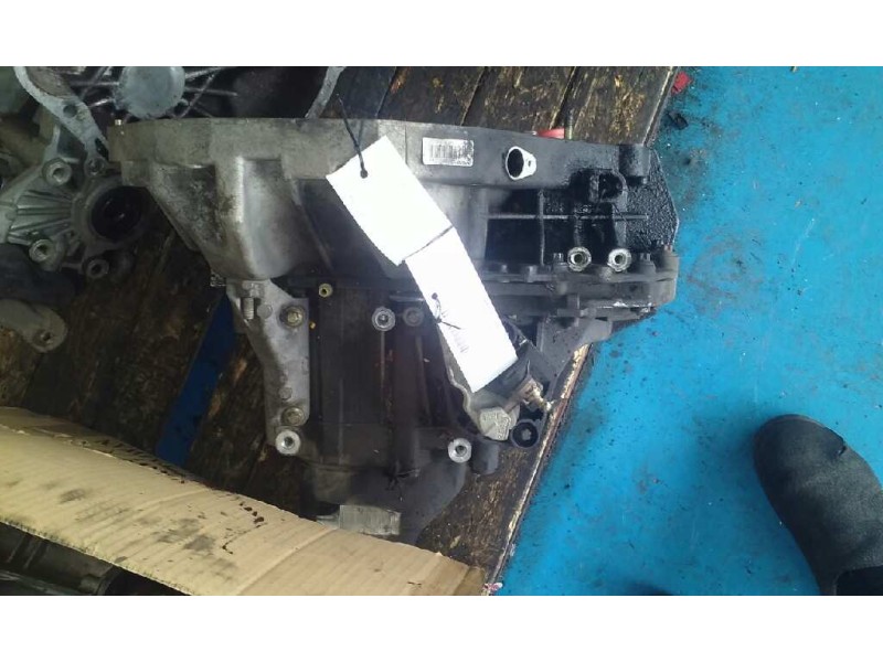 Recambio de caja cambios para renault clio iii confort dynamique referencia OEM IAM JH3141 CASCO 