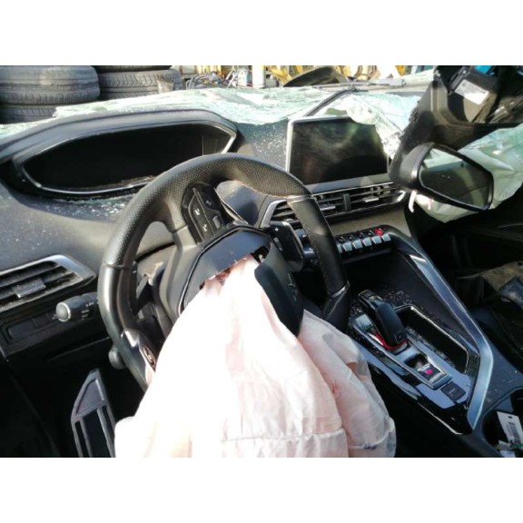 peugeot 5008 del año 2018