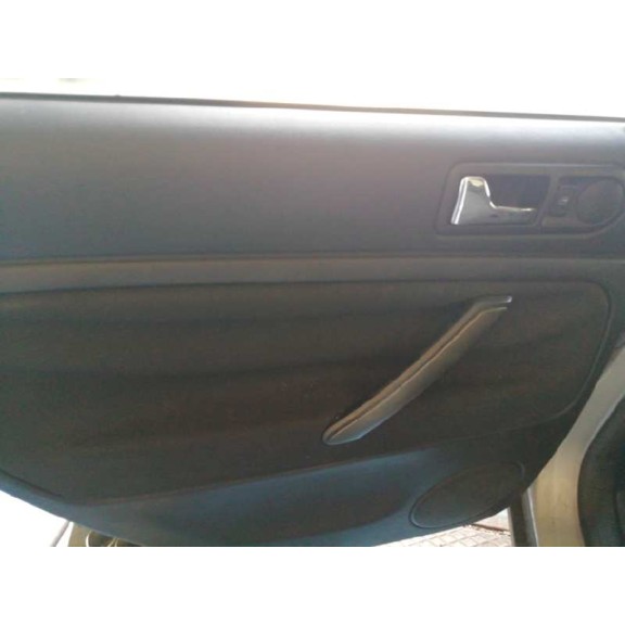 volkswagen passat berlina (3b2) del año 1999