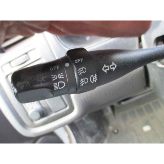 nissan primera berlina (p11) del año 1999