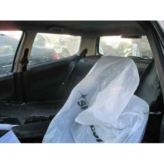 volkswagen polo berlina (6n1) del año 1999