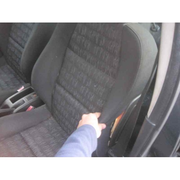 peugeot 307 (s1) del año 2004