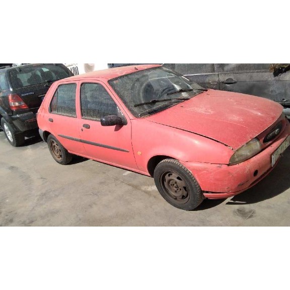 ford fiesta berlina del año 1998