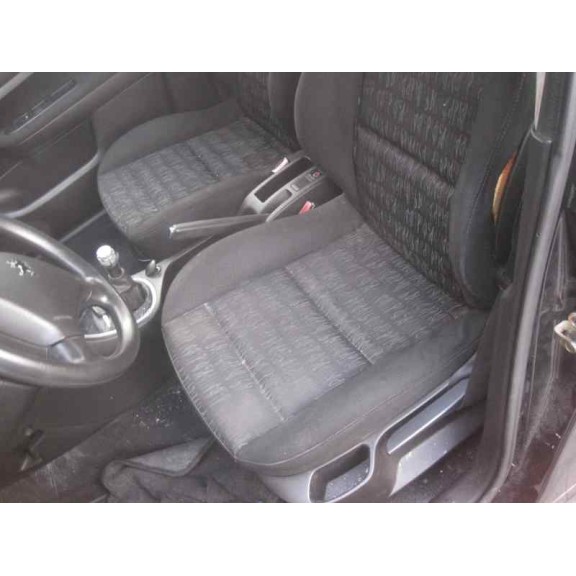 peugeot 307 (s1) del año 2004