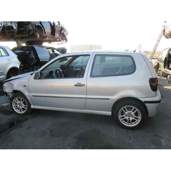 volkswagen polo berlina (6n1) del año 1999