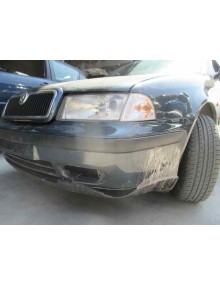 skoda octavia berlina (1u2) del año 2000 2