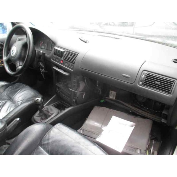 volkswagen golf iv berlina (1j1) del año 1999