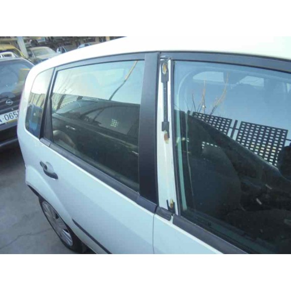 ford fiesta (cbk) del año 2002