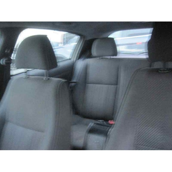 alfa romeo 147 (190) del año 2001