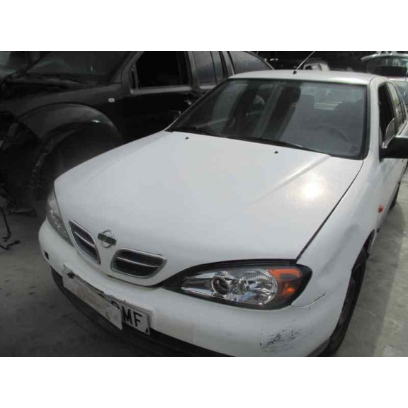 nissan primera berlina (p11) del año 2001