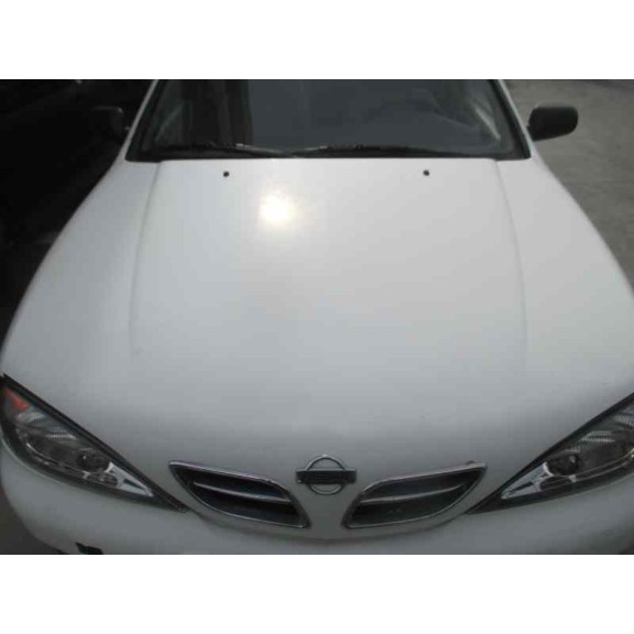 nissan primera berlina (p11) del año 2001