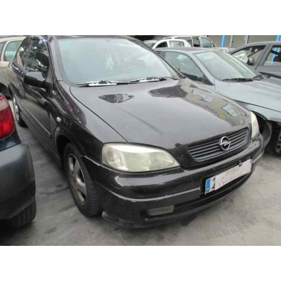 opel astra g berlina del año 2001