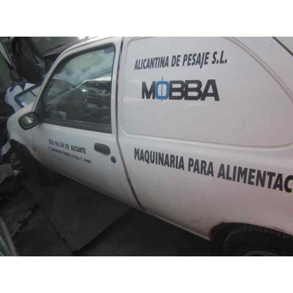 ford fiesta berlina (dx) del año 1999