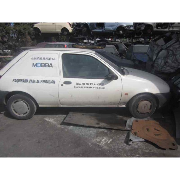 ford fiesta berlina (dx) del año 1999