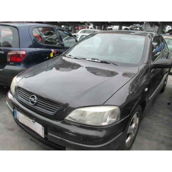 opel astra g berlina del año 2001