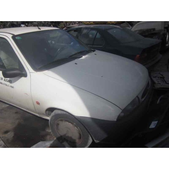 ford fiesta berlina (dx) del año 1999