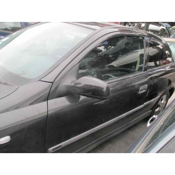opel astra g berlina del año 2001