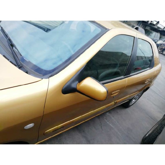 citroën xsara berlina del año 2001