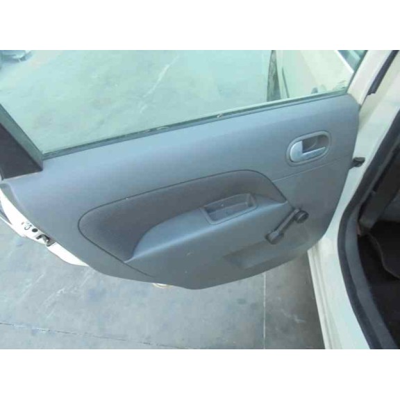 ford fiesta (cbk) del año 2002