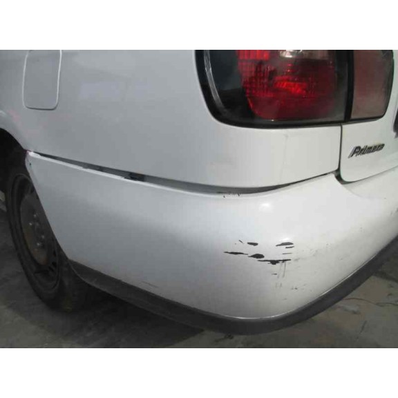 nissan primera berlina (p11) del año 2001