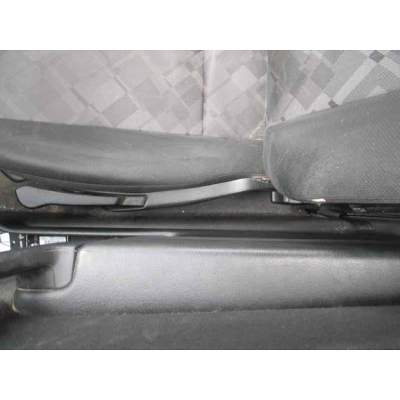 opel astra g berlina del año 2001