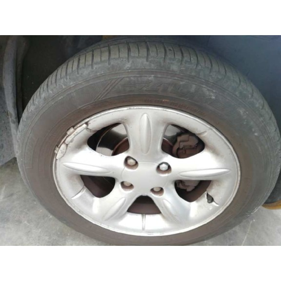 citroën xsara berlina del año 2001