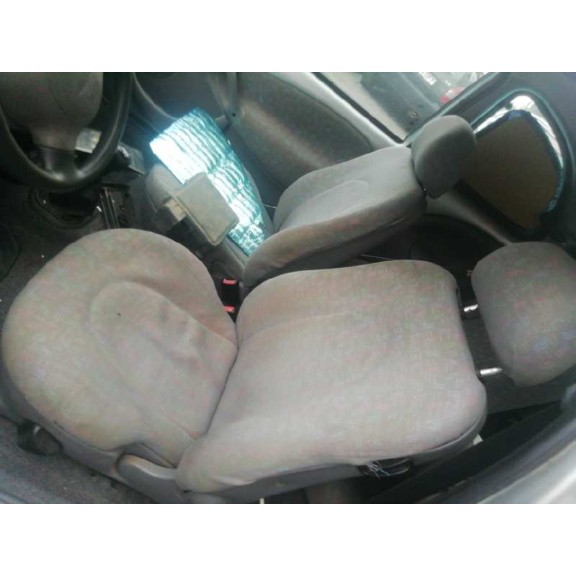 ford ka (ccq) del año 2000