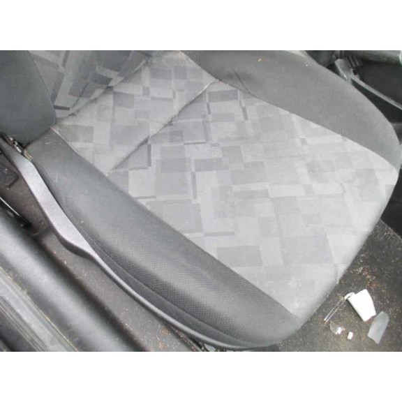 opel astra g berlina del año 2001