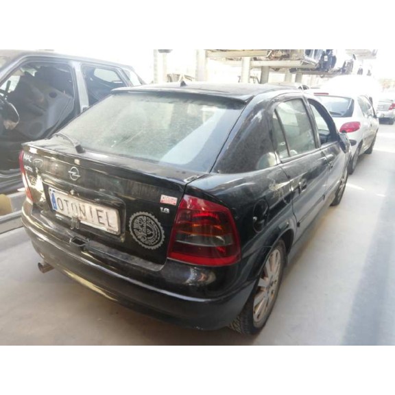 opel astra g berlina del año 2003