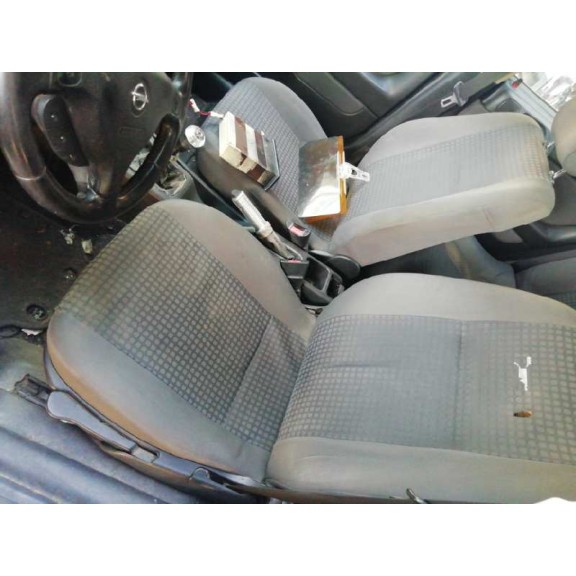 opel astra g berlina del año 2003