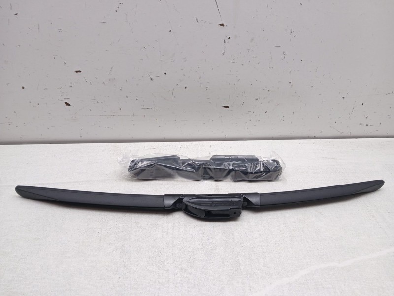 Recambio de escobilla limpia para peugeot 3008 referencia OEM IAM cgaf1948  48 cm 19´´ flexible