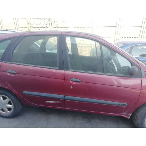 renault scenic (ja..) del año 2001