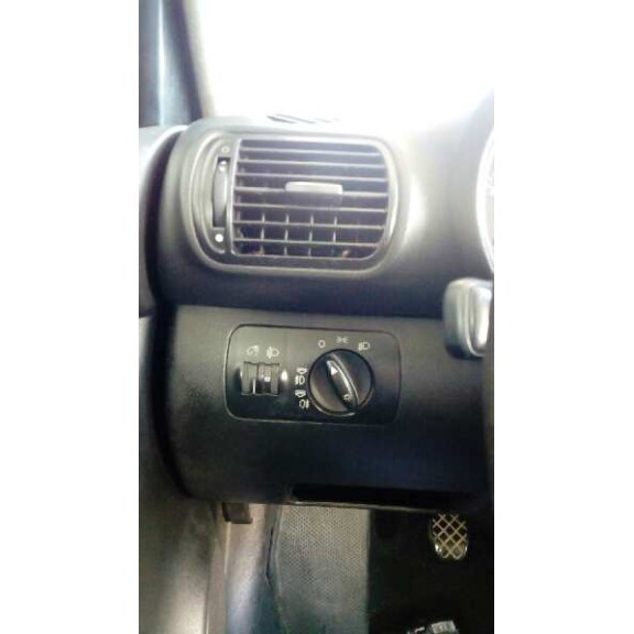 seat leon (1m1) del año 2002