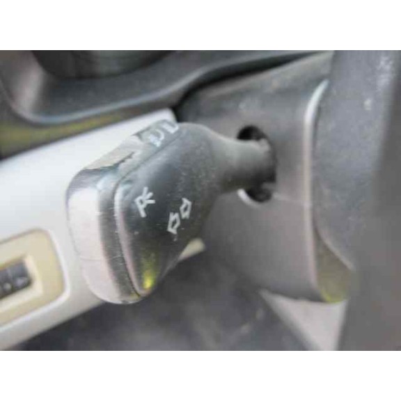 skoda octavia berlina (1u2) del año 2000