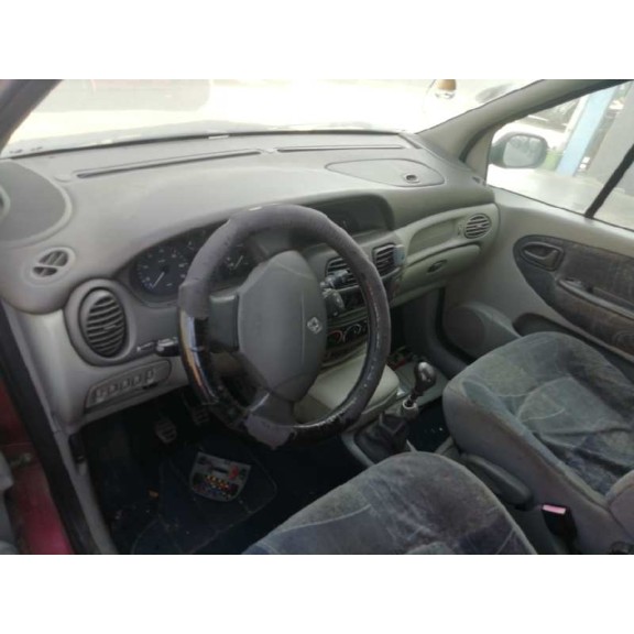 renault scenic (ja..) del año 2001