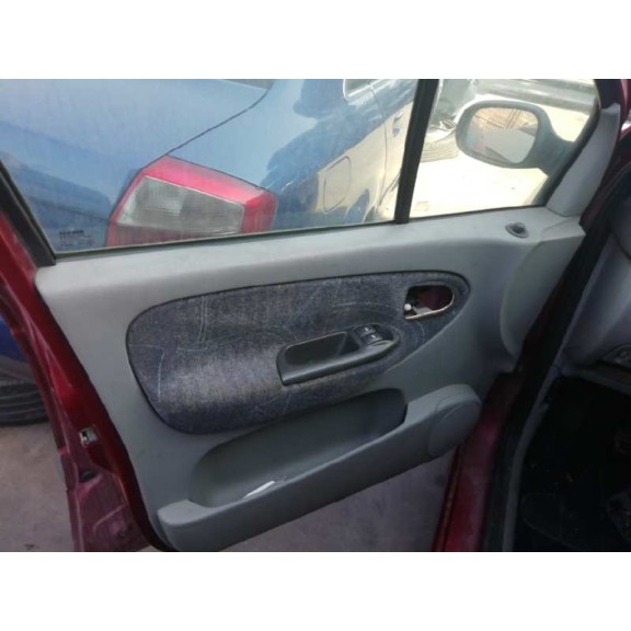 renault scenic (ja..) del año 2001