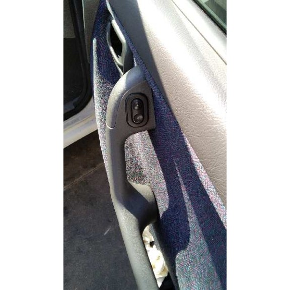 fiat punto berl. (176) del año 1994