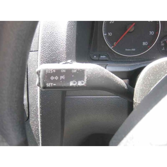 volkswagen golf v berlina (1k1) del año 2005