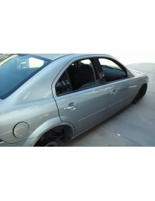 ford mondeo berlina (ge) del año 2001 2