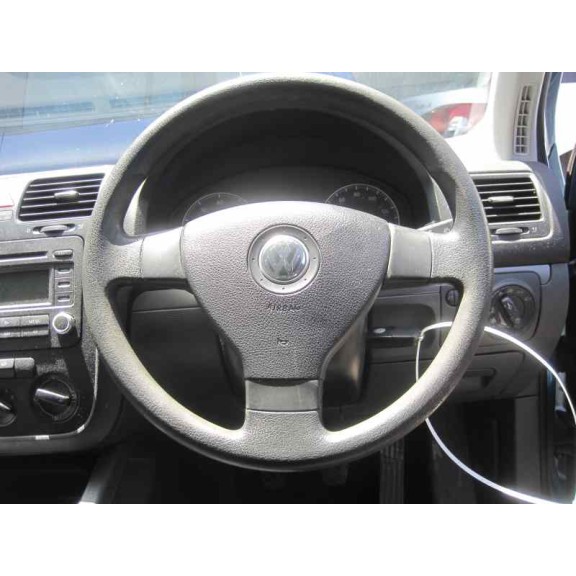 volkswagen golf v berlina (1k1) del año 2005