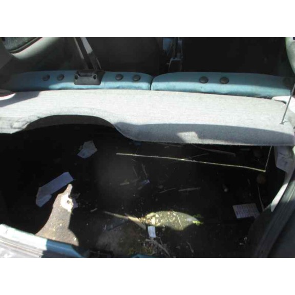 peugeot 206 berlina del año 2000