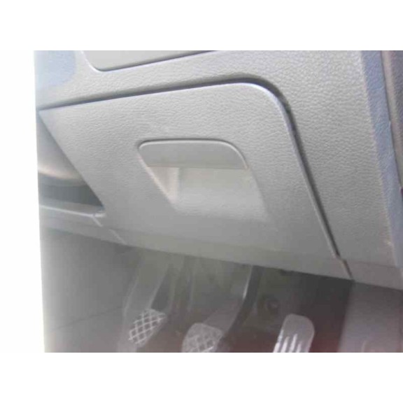 volkswagen golf v berlina (1k1) del año 2005