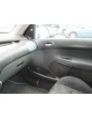 peugeot 206 berlina del año 2001
