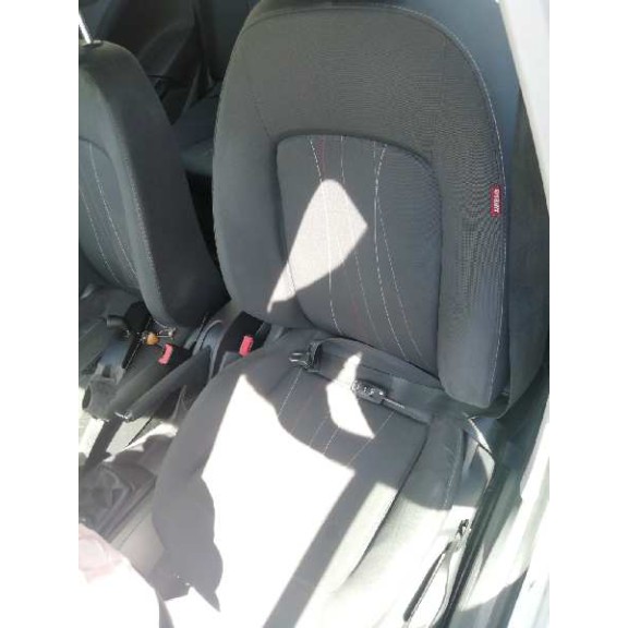 seat ibiza (6j5) del año 2012