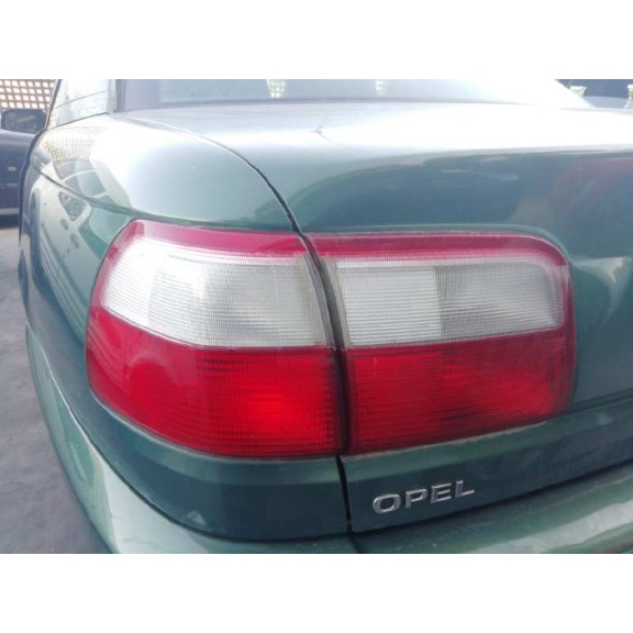 opel omega b del año 2001