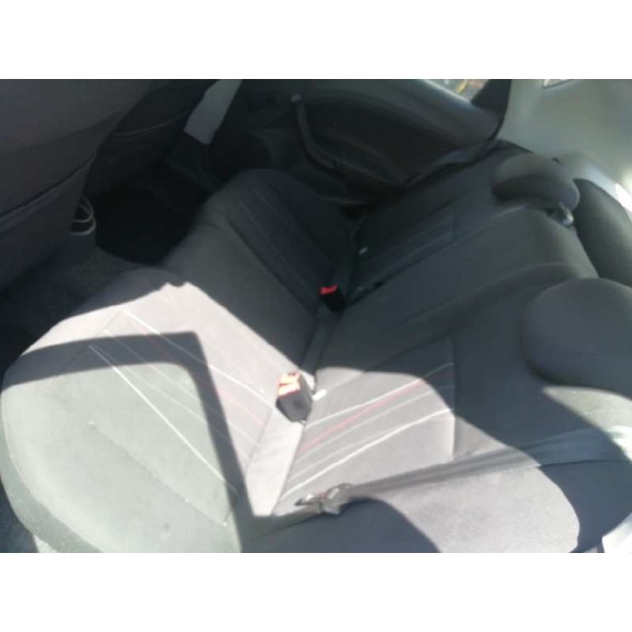 seat ibiza (6j5) del año 2012