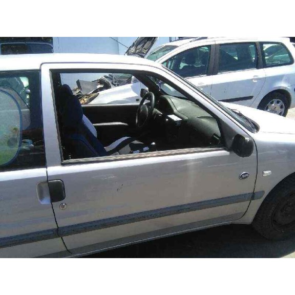 peugeot 106 (s2) del año 2000