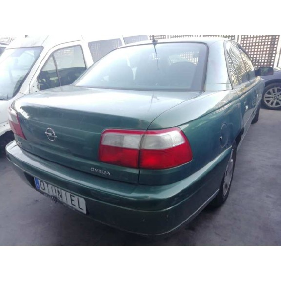 opel omega b del año 2001