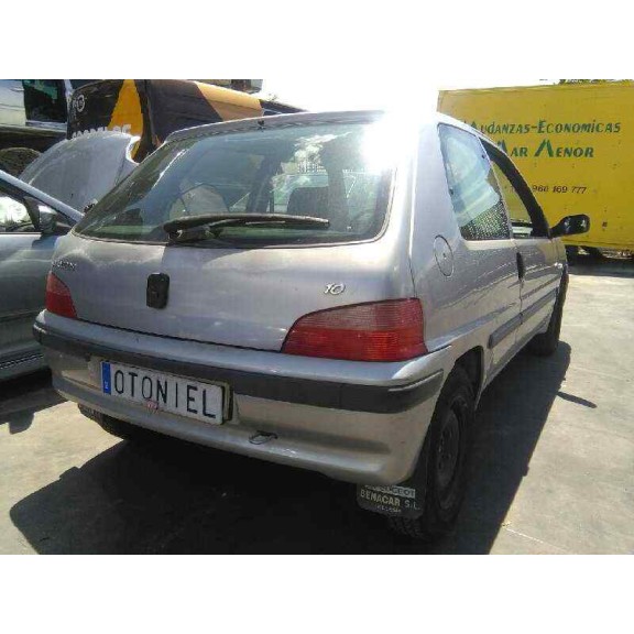 peugeot 106 (s2) del año 2000