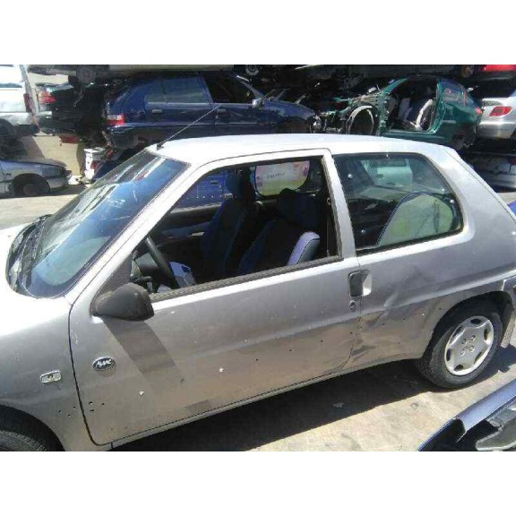 peugeot 106 (s2) del año 2000